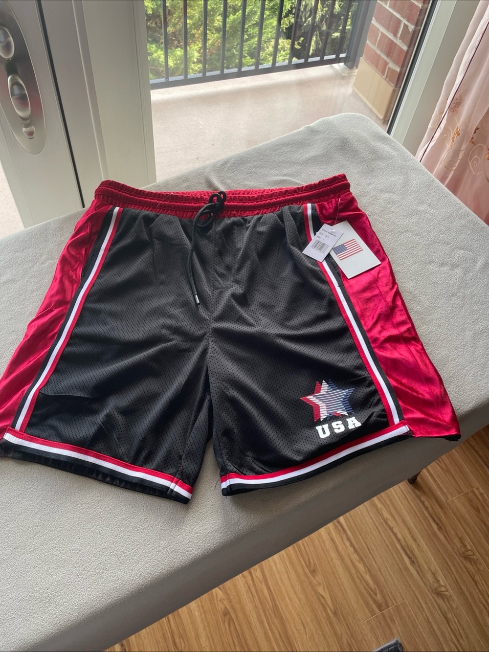 Team USA Athletic Shorts - Men's Size Large With Pockets NWT